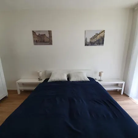 Stylish With Terrace And Garage In The Center Apartman